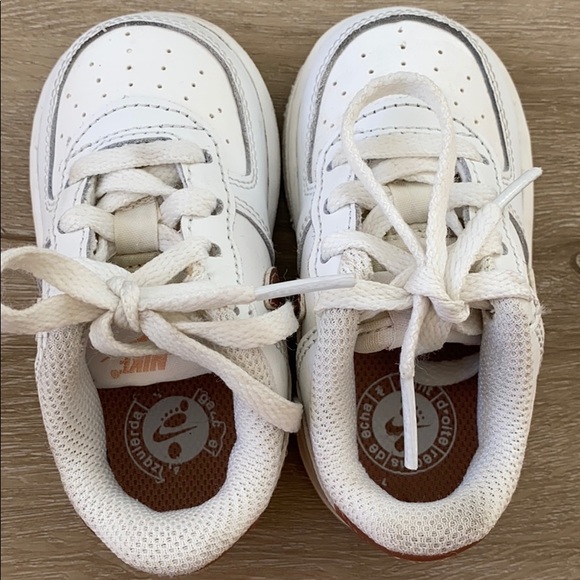 Nike Force 1 toddler sneaker - Picture 4 of 7